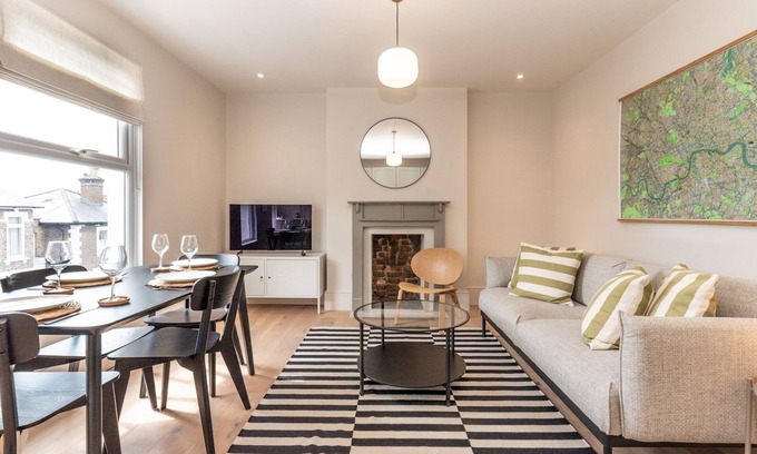 North Richmond Apartamento | Beautiful & Unique 2BR - Richmond, near Transport | Pass The Keys