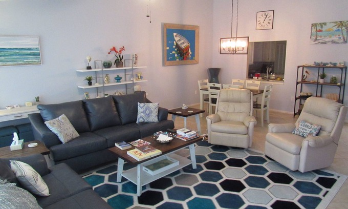 Palmer Ranch Condominio | Hermoso condominio actualizado y recientemente amueblado a 3 millas de Siesta Key Beach
