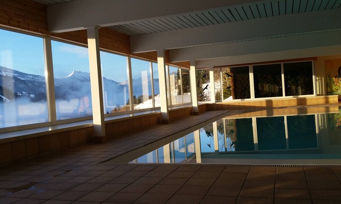 Tauplitz Apartamento | apartamento recién reformado con 2 baños, piscina, sauna, gr. TV de pantalla plana