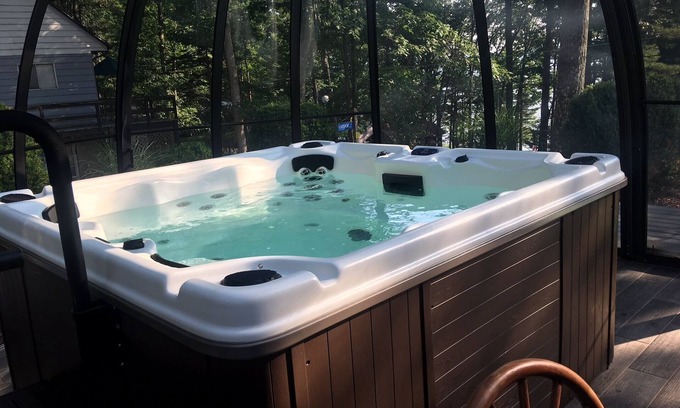Lakeville Cabaña | Hermosa casa de vacaciones con muelle en el lago Wallenpaupack