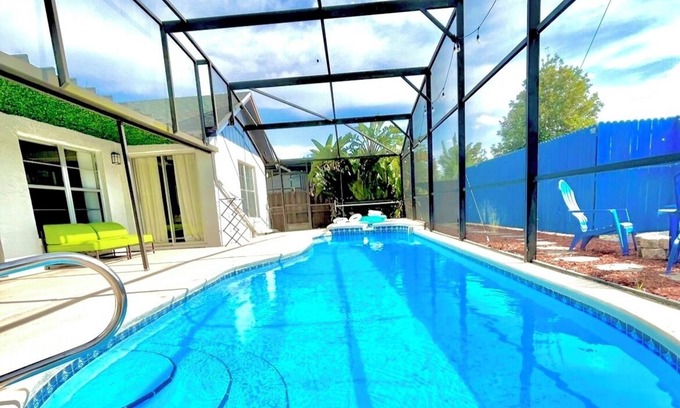 Indian Ridge Villa | Beautiful Vacation Home 3mil to Disney w/GameRoom, Heated Pool, and Fire place!
