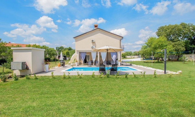Hrboki Casa | Beautiful vacation home for exclusive use with a private pool.