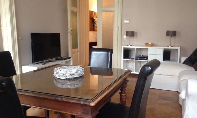 Josefstadt Apartamento | Precioso apartamento muy céntrico en un antiguo edificio reformado.