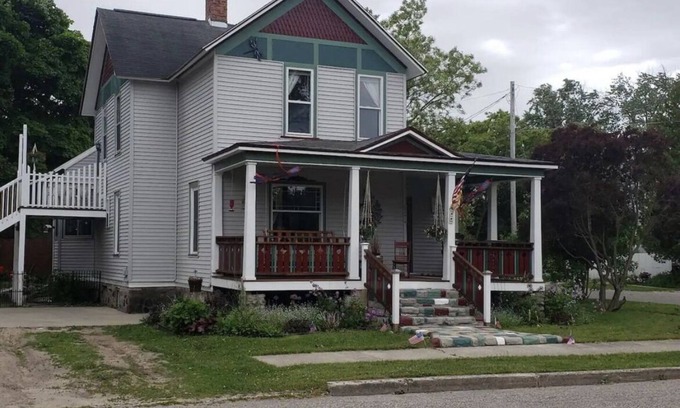 Cheboygan Casa | Beautiful Victorian in Downtown Cheboygan
