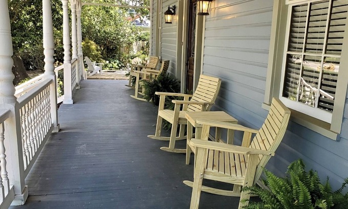 Southeast Pensacola Casa | Beautiful Victorian-style home - 15 min from beach