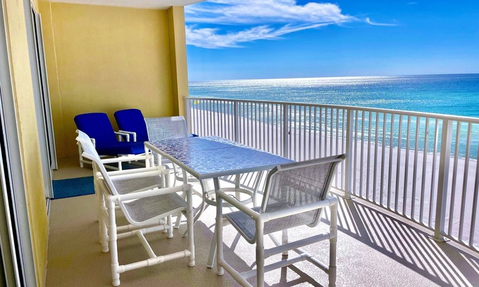 West Panama City Beach Condominio | Unidad 602. Hermosas vistas desde un gran balcón