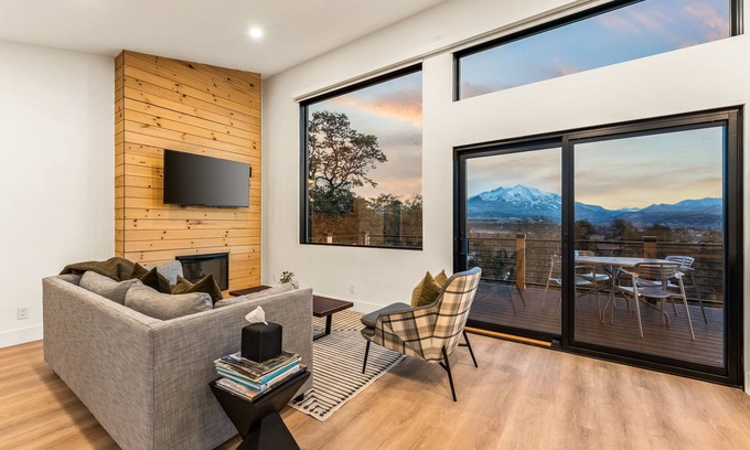 Carbondale Casa | Beautiful Views W/Hot Tub 3bs 2bth Near Aspen