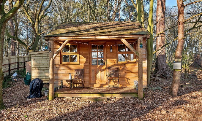 Bury St Edmunds Casa | Estupenda casa de vacaciones para 2 personas con WIFI, terraza y mascotas permitida