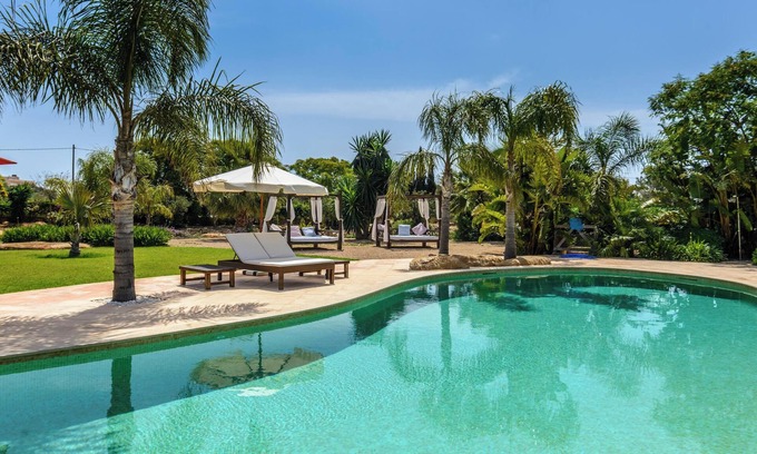 Es Canar Villa | Preciosa villa "Can Cosmi" con Wi-Fi, piscina, terrazas, jardín y balcón