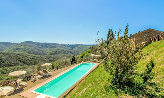 San Vincenti Villa | Preciosa casa de vacaciones con WIFI, A/C, piscina privada, TV, vista panorámica y aparcamiento