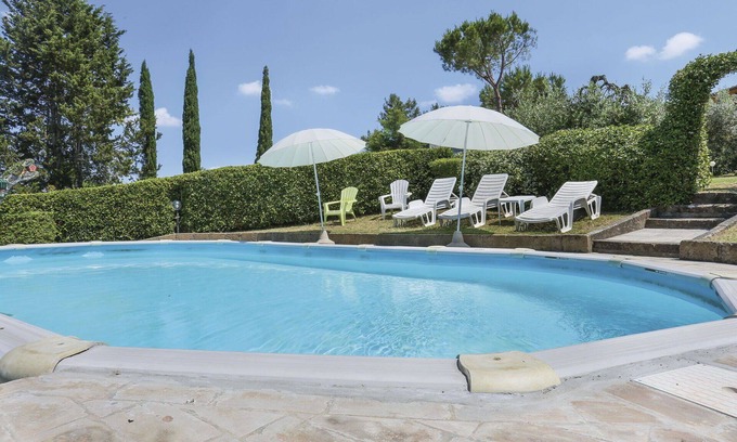 San Miniato Villa | Maravillosa casa de vacaciones para 12 personas con piscina privada, TV, patio y mascotas permitida