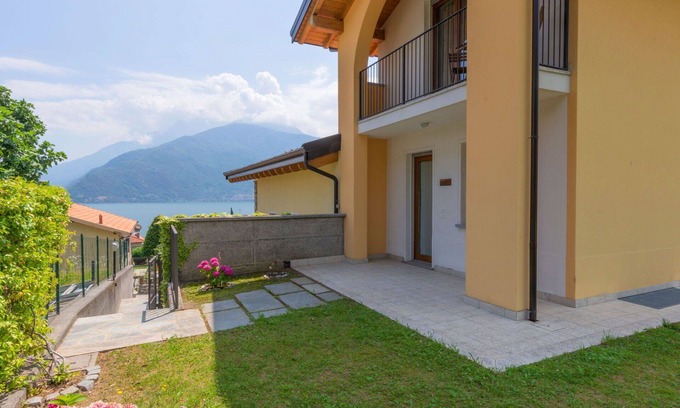 Musso Casa | Preciosa casa de vacaciones para 5 personas con WIFI, TV y patio
