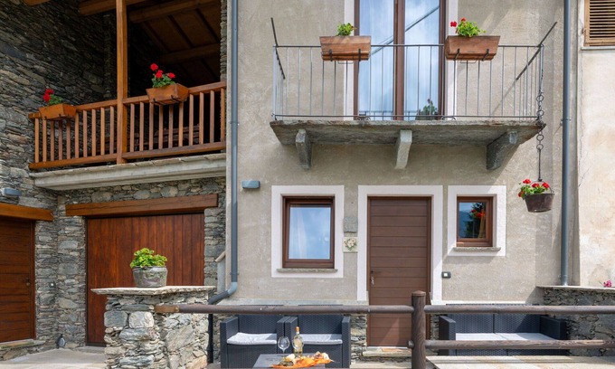 Roburent Casa | Maravillosa casa de vacaciones para 5 personas con WIFI, TV, terraza y aparcamiento