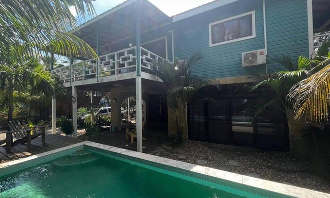 Placentia Villa | Beautiful villa in Maya Beach, Placencia Peninsula