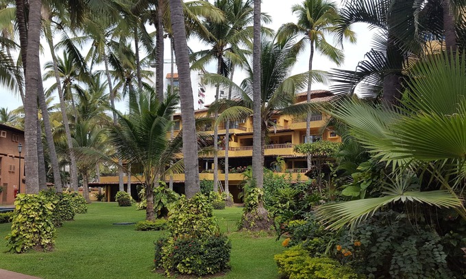 Díaz Ordaz Villa | Beautiful Villa for rent Feb.17-24, 2024 in Puerto Vallarta with Ocean View!
