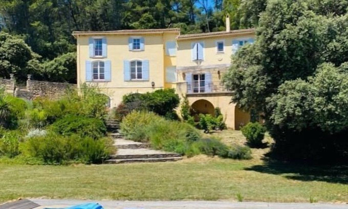 Sauveterre Villa | Precio de última hora TOP Villa cerca de Avignon con vistas al Mont Ventoux