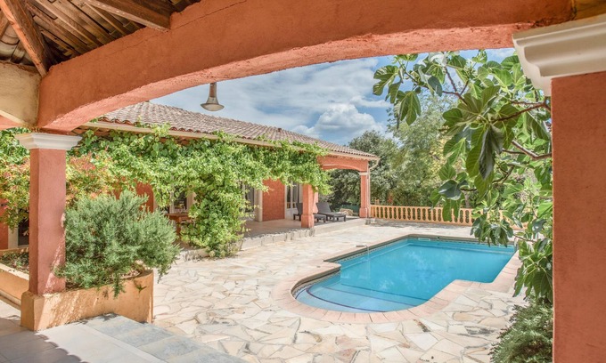 Le Thoronet Casa | Beautiful villa with pool and close to a village