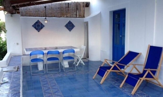 Panarea Casa | Espléndida villa con terraza con vistas al mar, posibilidad de descuentos.