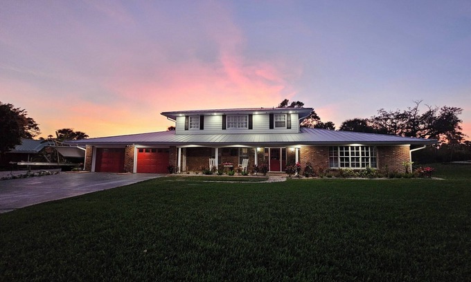 Port Saint Lucie Casa | Beautiful Water Front home in Port St Lucie FL