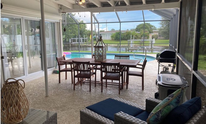 Port Charlotte - Charlotte Harbor Casa | Beautiful waterfront home, heated pool, bbq, dock, close to beaches, restaurant
