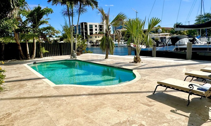 Lauderdale Harbours Casa | Fort Lauderdale Hermosa costa de 3 dormitorios con piscina, diversión, sol, arena
