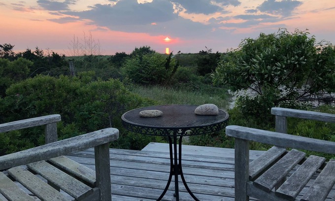 Peconic Cabaña | Hermosa 2BR frente al mar / 2BA casa, Excelente ubicación en la región vinícola del Norte Tenedor
