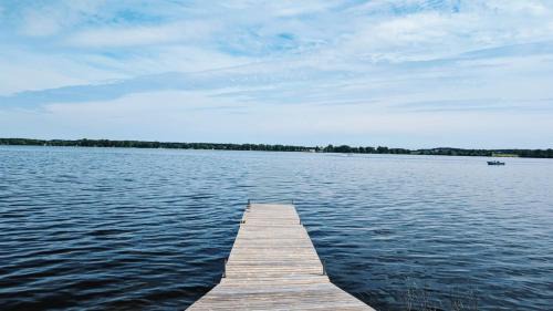 Greater Napanee Casa | Beautiful Waterfront Family Escape!
