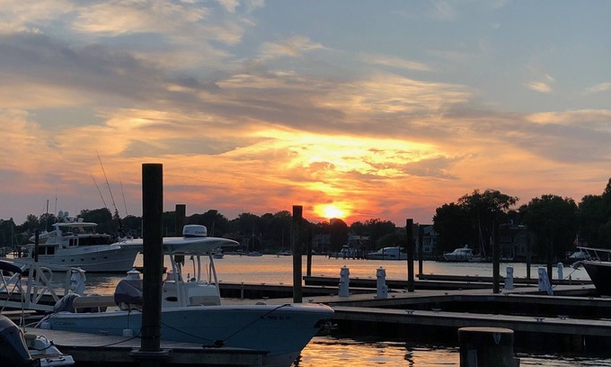 Eastport Casa | Hermosa Waterfront Townhome En Annapolis Histórico