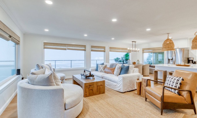 Netarts Casa | Beautiful waterfront home with private hot tub, large deck, grill, & beach views