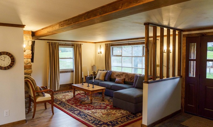 Windham Cabina | Beautiful Windham Mountain Ski Cabin - 5 min to Mountain!