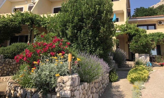 Stara Baska Apartamento | Hermoso apartamento en Zala con impresionantes vistas sobre el mar Adriático
