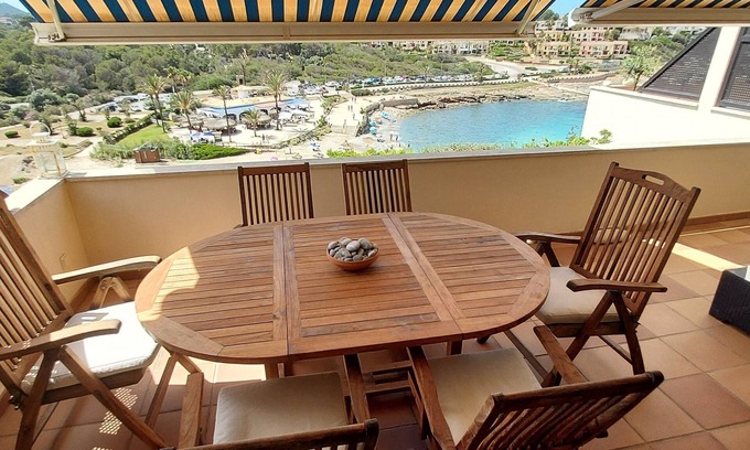 Cala Murada Apartamento | Precioso apartamento en primera línea de playa * * * gran terraza * * *