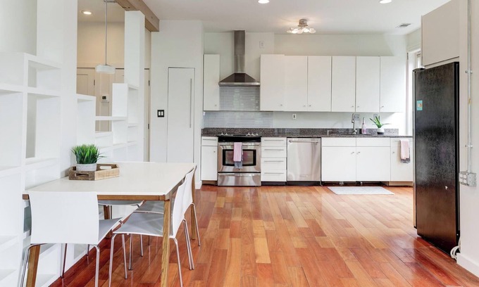 Eckington Apartamento | Beautifully appointed Penthouse in heart of the city!