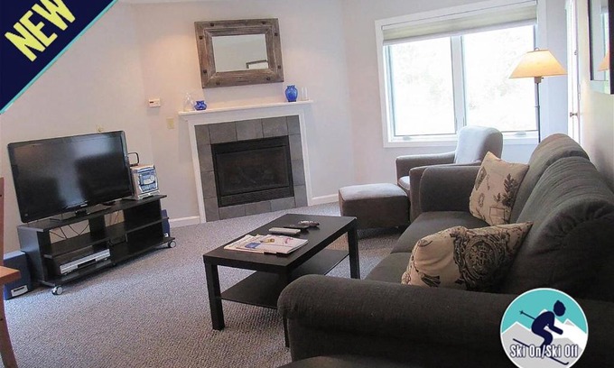 Killington Casa | Beautifully decorated 3 bedroom condo nestled Slopeside on Pico Mountain Ski-in Ski-out G101