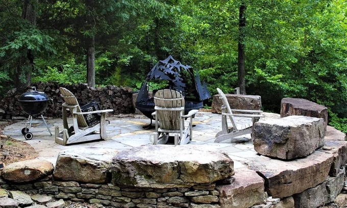 Mountain View Cabina | Beautifully equipped log cabin minutes from world class trout fishing