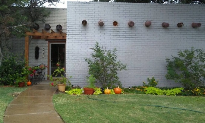 Midland Casa | Beautifully furnished and equipped 3 bed 2 bath home in a great neighborhood
