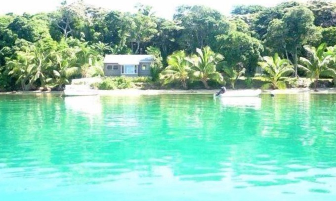 Ta'anea Casa | Bellamente ubicado agua de casa de vacaciones del Pacífico justo en la puerta principal
