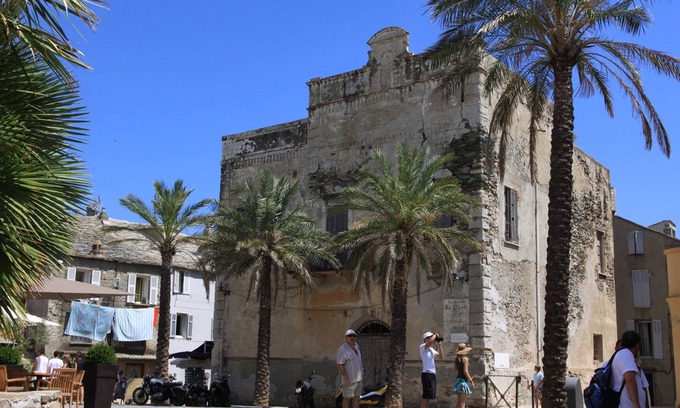 Erbalunga Apartamento | Beautifully located studio in the heart of the village, renovated