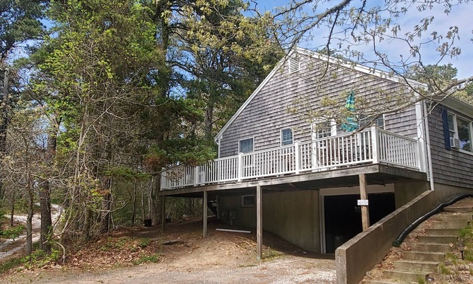 Wellfleet Condominio | Beautifully Maintained Home, Large Deck (CS0004)