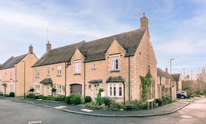 Moreton-in-Marsh Cabaña | Beautifully presented dog friendly - Blenheim Corner
