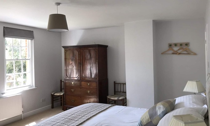 Barford St Martin Casa | Lujoso-Casa-Baño con ducha-Vista al Jardín