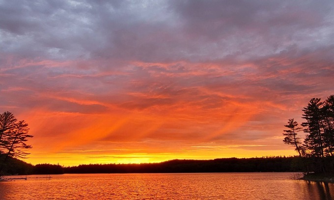 Rhinelander Cabaña | Beautifully Remodeled Lakefront Cottage With Picturesque Views Of Lake Mildred