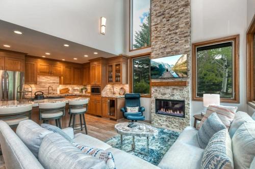 North Park City Casa | Beautifully Remodeled 3BR near Golf and Ski Resort
