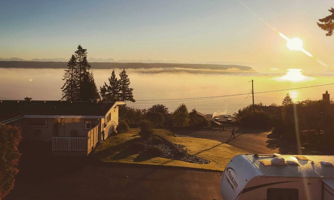 Campbell River Apartamento | Beautifully renovated suite in the heart of Campbell River