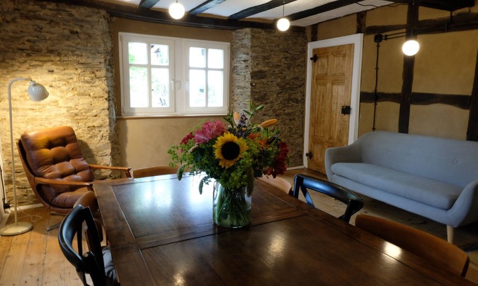 Kail Casa | Beautifully renovated vacation apartment on an idyllic farm. 4 - 8 persons.