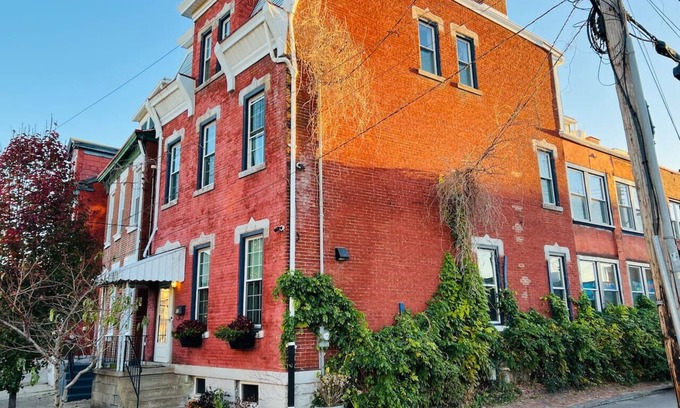 South Side Flats Casa | Beautifully Restored Home in the Heart of Historic South Side