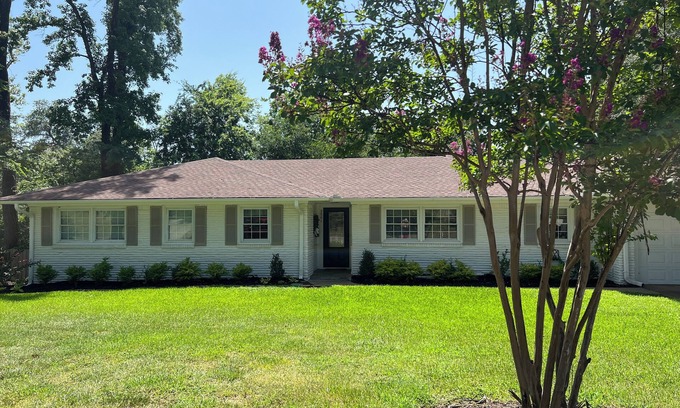 Tyler Casa | Beautifully updated 3bedroom 2 bath home with a large glassed in sunroom.