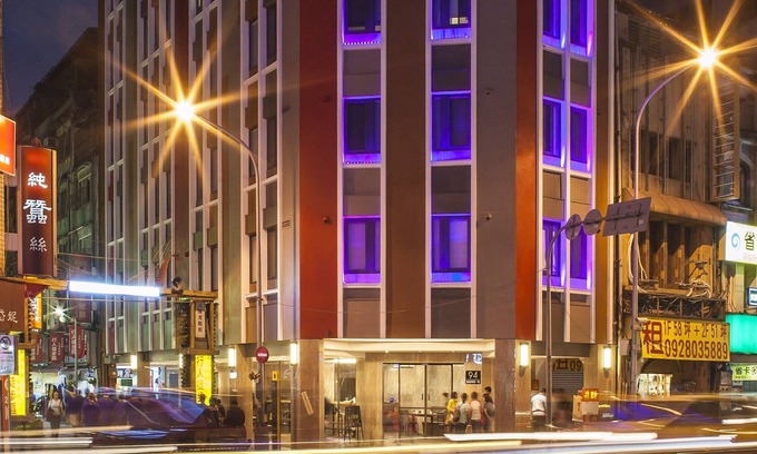 Zhongzheng Hotel | Beauty Hotels Taipei Hotel B7 Journey