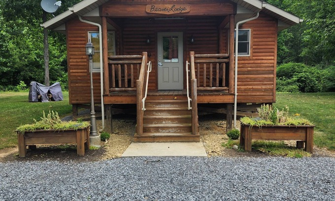 Clearville Cabina | Beaver Lodge At Creekside Resort