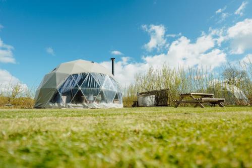 Jameston Otro | Beavers Retreat Glamping